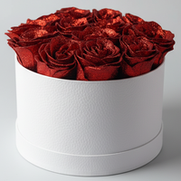 Scatola Bianca con Rose Rosse